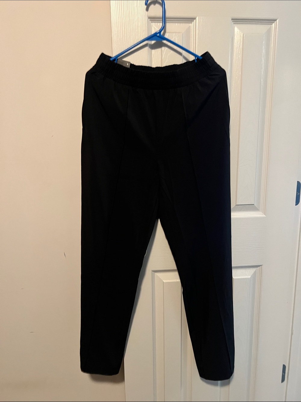 GAP Fit Women’s Small Black Lightweight Black Pants